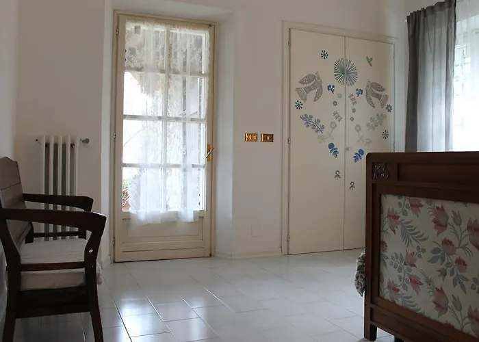 לינה וארוחת בוקר Le Querce